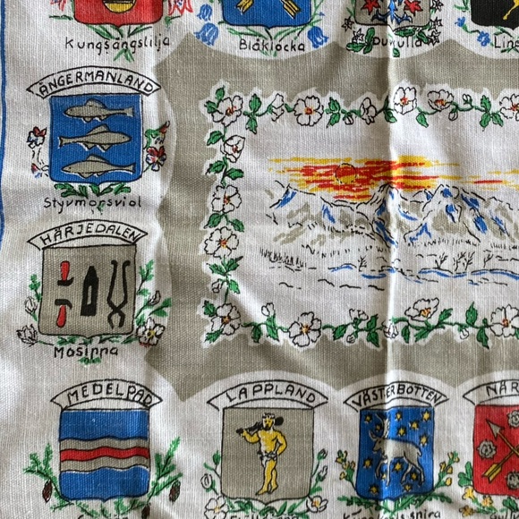 Vintage linen Sicily Italy handkerchief - Picture 4 of 4